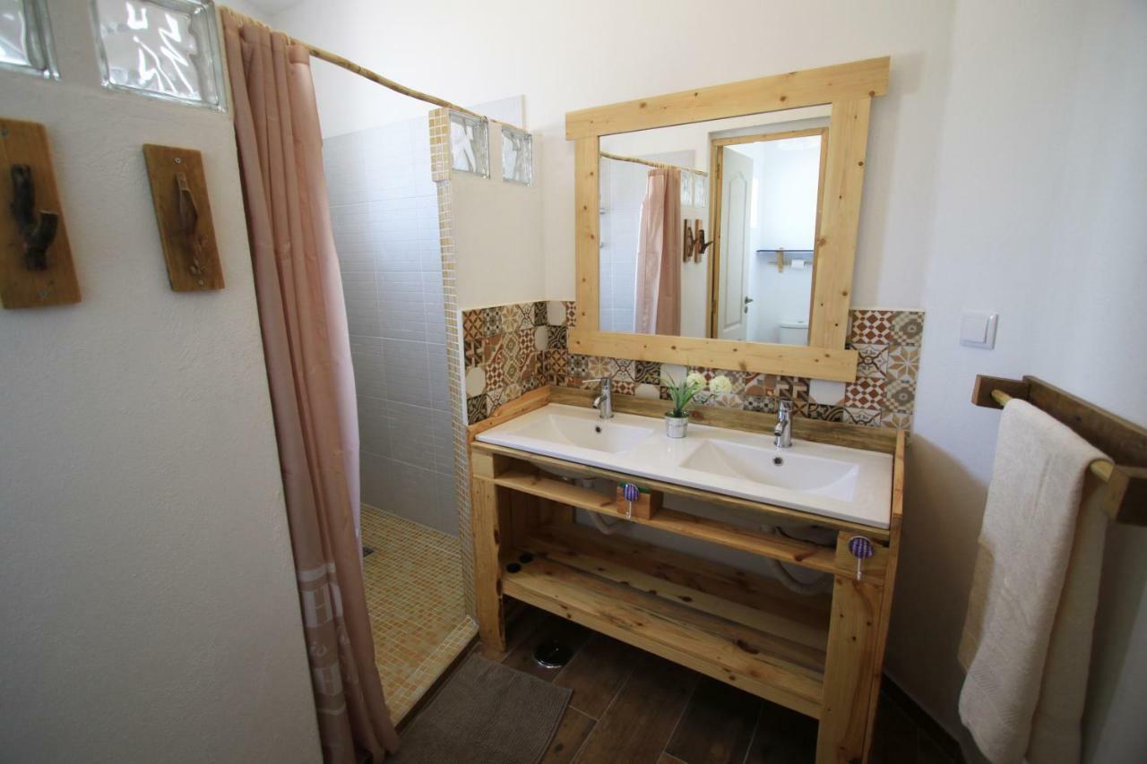 Blacksheep Sagres Guesthouse & Surf Exterior photo